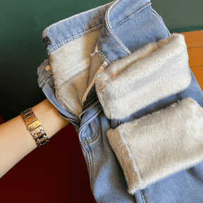 Calça Jeans Feminina com Elastano Peluciada + Meia Térmica [044] - Calça Jeans Feminina com Elastano Peluciada + Meia Térmica Miazzi 